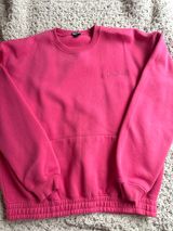 Pretty Little Thing  Photo 0