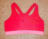 Nike pink sports bra Photo 0