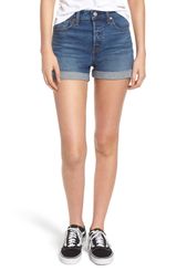 Levi’s Wedgie Shorts Photo 0