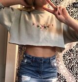 Cropped Vintage Crew Neck Multiple Photo 0
