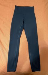 Lululemon Wunder Train Leggings 25” Photo 0