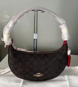 Coach Shoulder Bag Photo 0