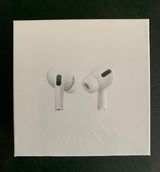 Apple AirPods Pro With Wireless Charging Case Photo 0
