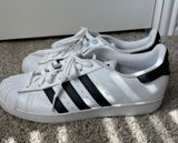 Adidas Superstars Photo 0