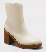 Women's Cream Ankle Boots NEW Brown Size 9.5 Photo 0