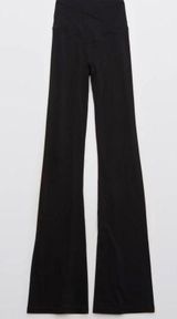 New With Tags LARGE REGULAR OFFLINE By Crossover BUTTERSOFT FLARE LEGGING BNWTS Photo 0