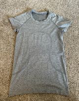 Swiftly Tech 2.0 Short Sleeve Shirt Photo 0