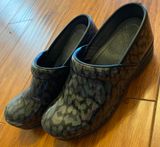 Dansko Shoes Photo 0