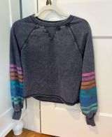 Evereve Crewneck Sweatshirt Photo 0