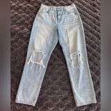 American Eagle Women’s Ripped Mom Jeans Distressed Light Wash High Rise Size 10 Photo 0