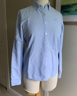 Vineyard Vines Fitted Women’s Button Down Photo 0