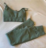 Bo and tee sport bra and legging set  Photo 0