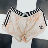 Adidas Original Floral Shorts Photo 0