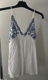 love on a hanger Tanktop Blouse Photo 0