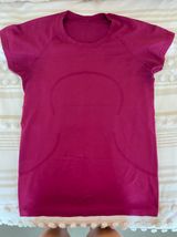 Swiftly Tech Short Sleeve Photo 0