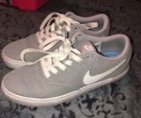 Nike SB Sneakers Photo 0