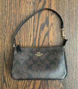 Coach Shoulder Bag Photo 0