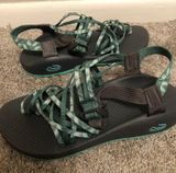 Chacos  Photo 0