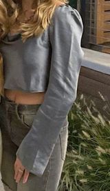 Audrey 3+1 Blue satin cropped shirt Photo 0