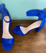 Heels Blue Size 10 Photo 0