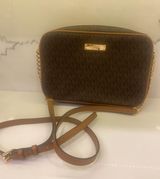 Michael Kors Purse Photo 0