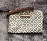 Tommy Hilfiger Pouch Photo 0