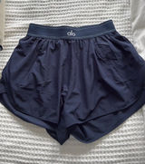 Alo Running Yoga Shorts Photo 0