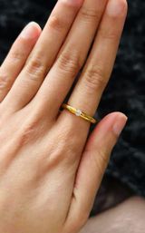 18K Floating Diamond Tarnish Resistant Stacking Ring Size 8 Photo 0