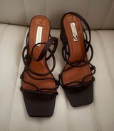 Trendy Stylish Strappy Brown Heels Going Out Heels Chunky Block Heel Size 6 Photo 0