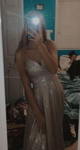 B. Smart prom dress gold Photo 0