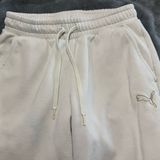 Puma  sweat pants cream Photo 0