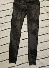 Alo Black Camouflage Leggings Photo 0