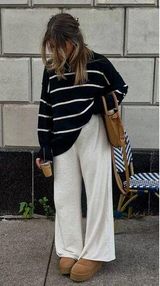 NWT Women's Aerie Unreal Crewneck Striped Crewneck Sweater size L in True Black Photo 0