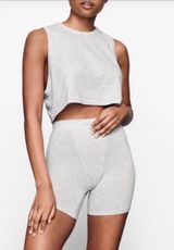 SKIMS Boyfriend Tank Top Photo 0
