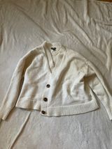 Crème Sweater Photo 0