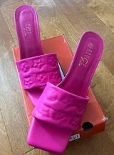 Rouge Helium Hot Pink Kitten Heels Photo 0