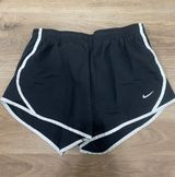 Dry Fit Shorts Photo 0