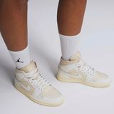 New NIKE Air  1 Mid 'Legend Light Brown' Photo 0