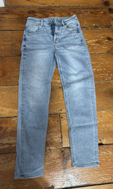 American Eagle Mom Jeans Photo 0