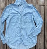 old navy | denim button up shirt | size medium lightweight denim top Photo 0