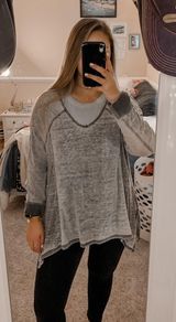 Grey Sweater Gray Size XL Photo 0