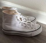 White Platform Sneaker Photo 0