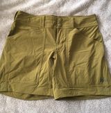 REI Hiking Shorts Green Size 2 Photo 0