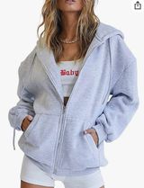 Amazon Grey Zip Up EFan Hoodie W Pockets Photo 0