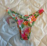 Bikini Bottoms Photo 0