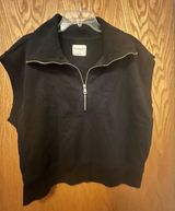 Abercrombie & Fitch Sleevless sweatshirt Photo 0