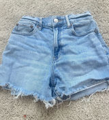 American Eagle Boyfriend High-Rise Shorts 90s Distressed Photo 0