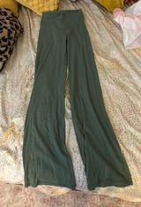 Small  Flare Leggings Photo 0