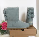 UGG Bailey Corduroy Bow Photo 0