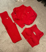 Astoria Activewear  Set Photo 0